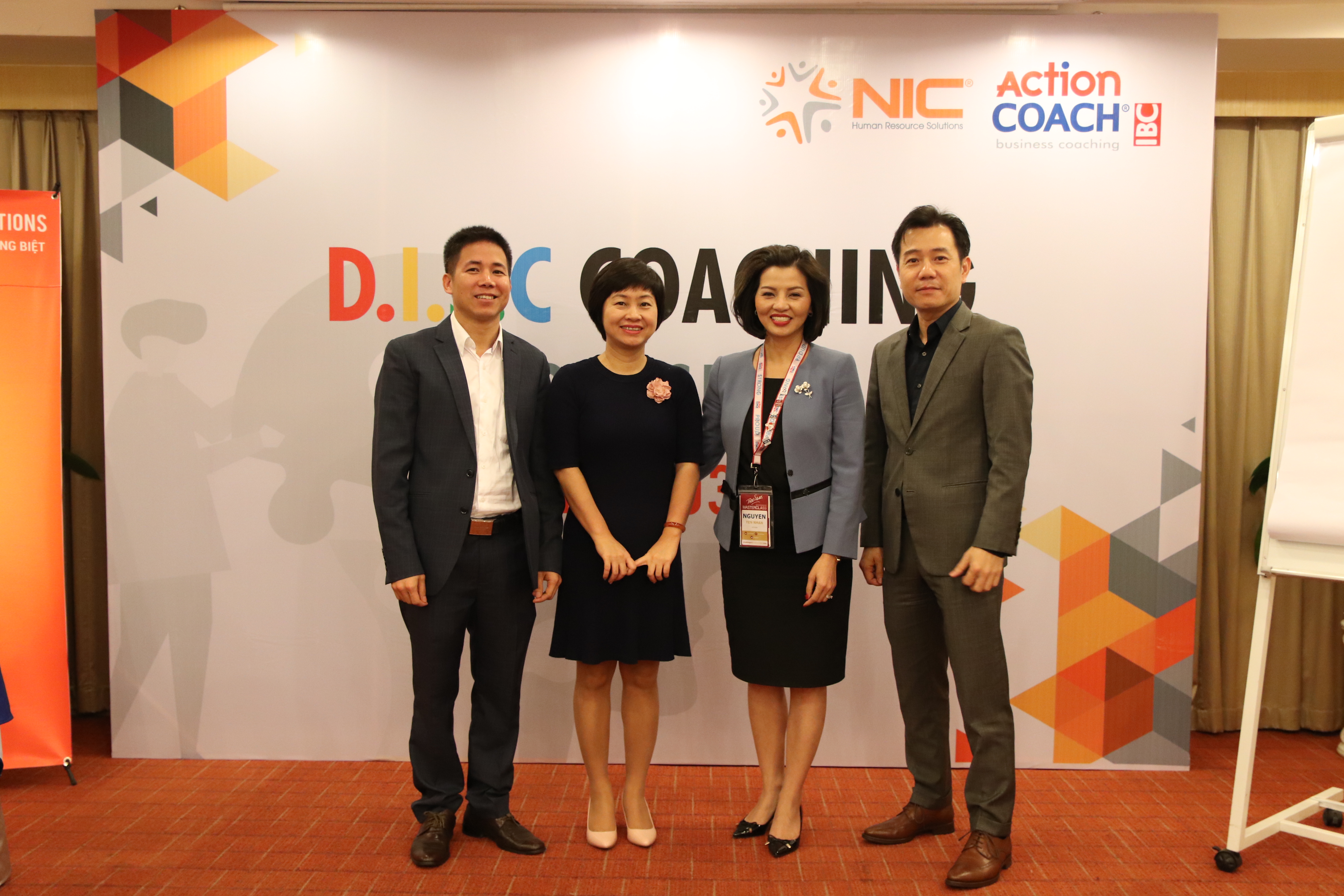 Đại-diện-NIC-Global-và-ActionCoachIBC