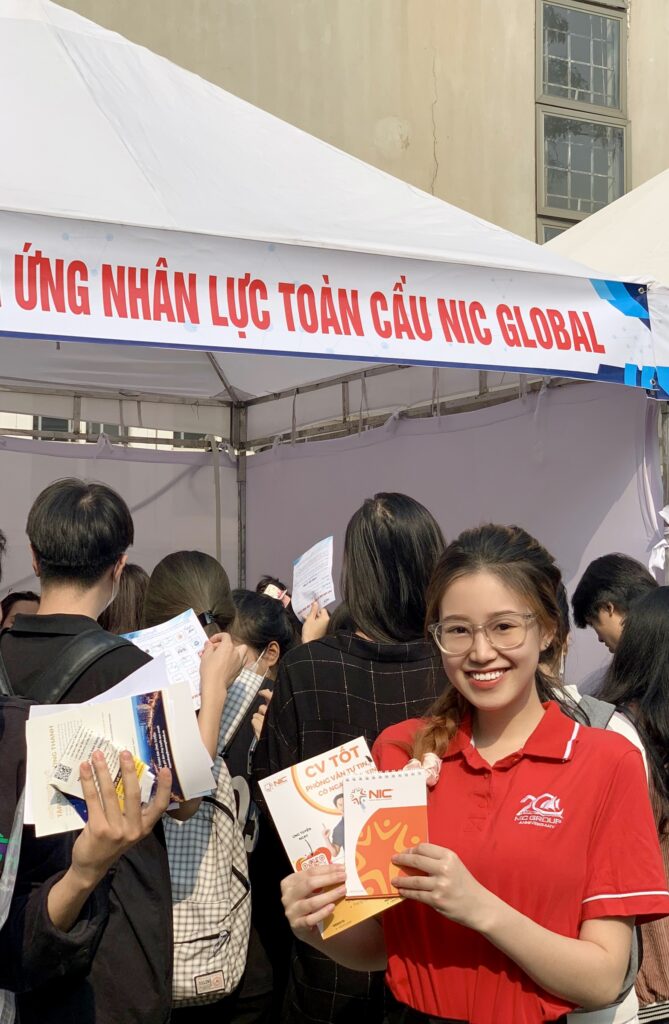 Gian hàng của NIC Global tại "Ngày hội Việc làm 2023"